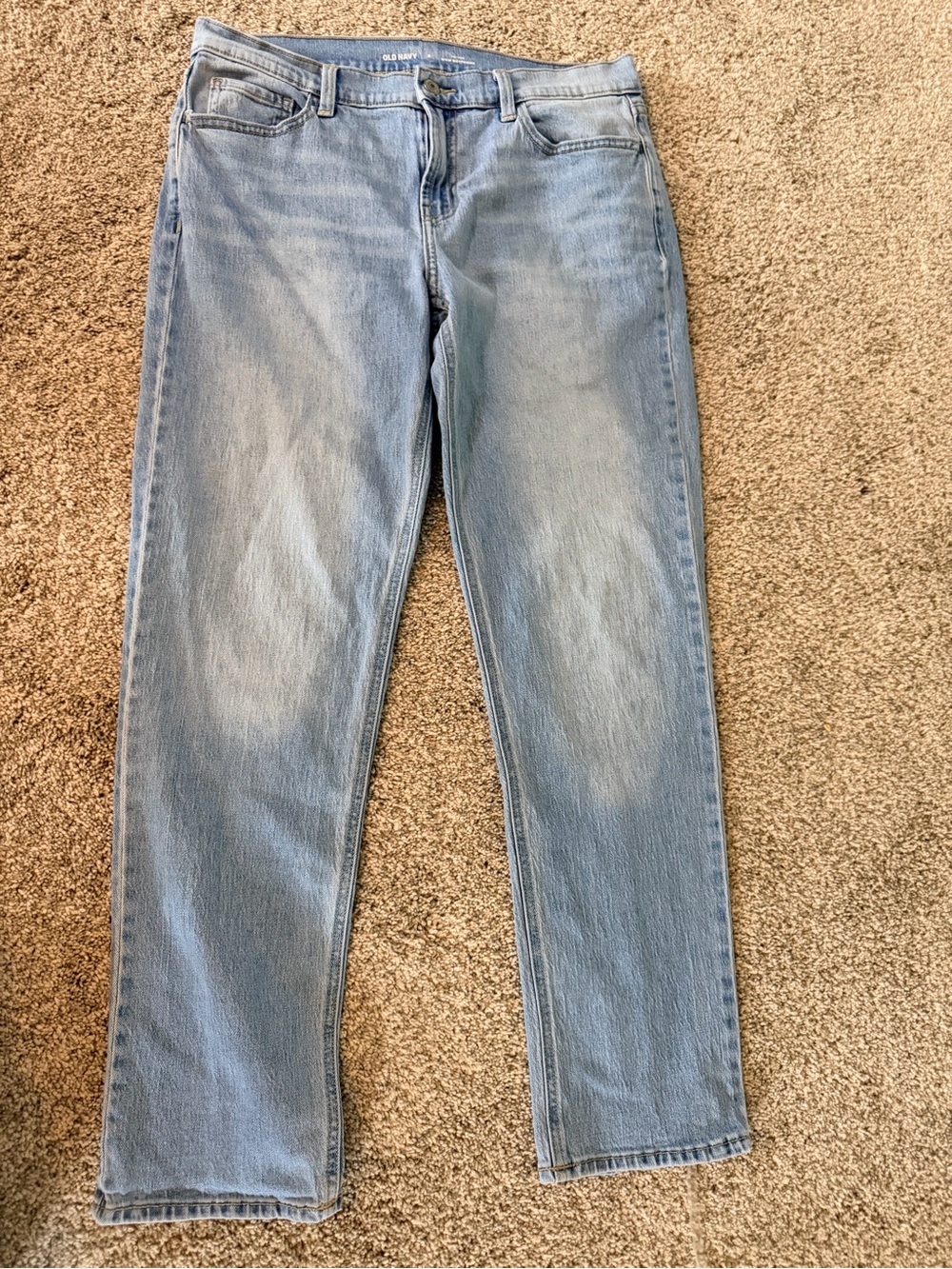 GT-0111 Old Navy WOW Boyfriend Jeans 8 Mid Rise Light Wash Straight Leg